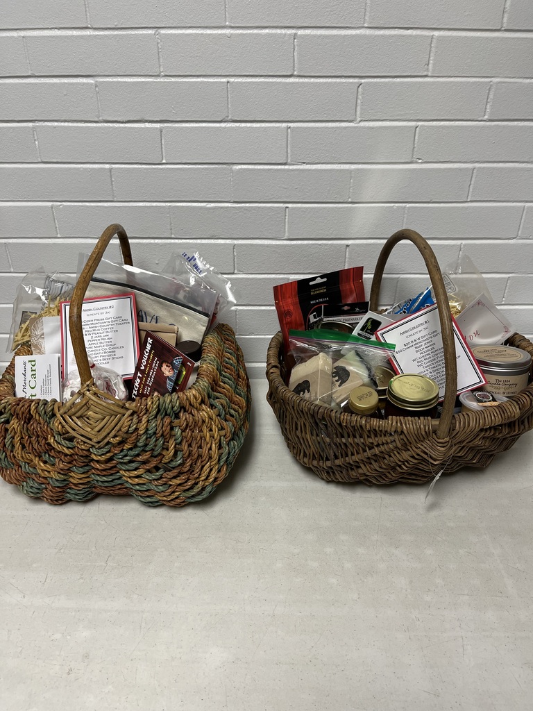 Amish Country Basket